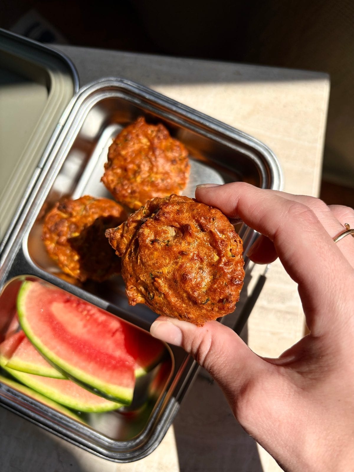 zucchini pizza muffins